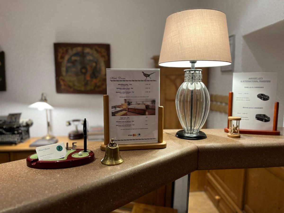 Hotel Diana Apartments Prag Eksteriør billede