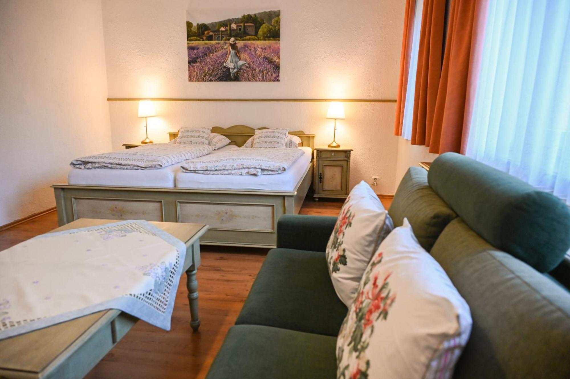 Hotel Diana Apartments Prag Eksteriør billede